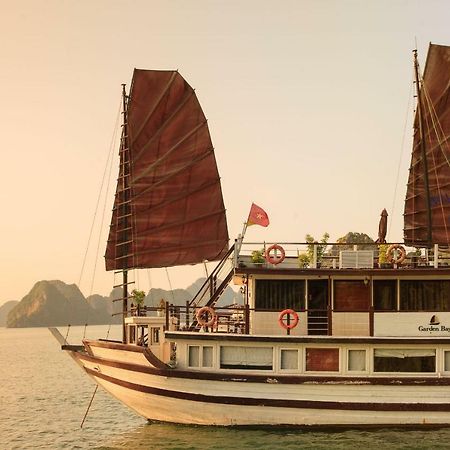 Garden Bay Premium Cruise Hotel Ha Long Buitenkant foto
