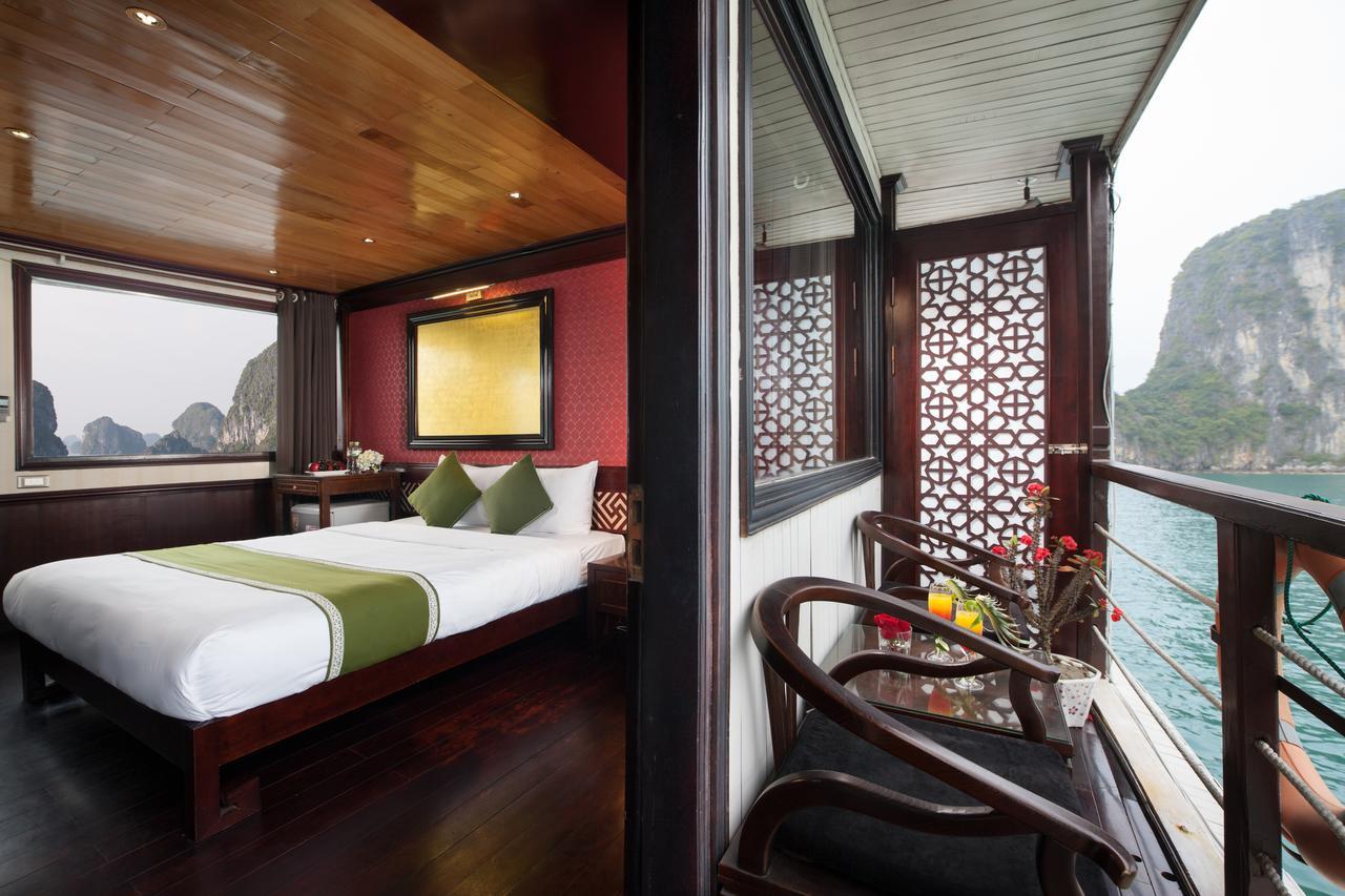 Garden Bay Premium Cruise Hotel Ha Long Buitenkant foto